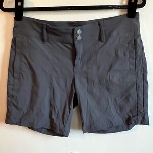 Prana women’s shorts outdoor sports Athleisure size 6